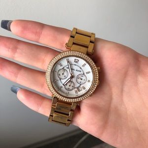 Michael Kors rose gold watch